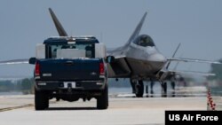 Истребитель F-22