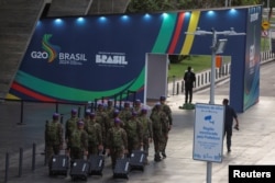 Rio de Janeiro'daki Modern Sanat Müzesi'nde yapılan G20 Zirvesi dolayısıyla yoğun güvenlik önlemleri alındı.