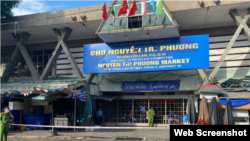 Chợ Nguyễn Tri Phương ở quận 10, Tp. HCM bị phong tỏa hôm 27/6/2021. Photo Tuoi Tre.