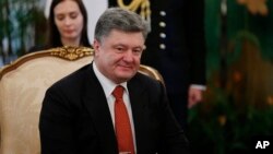 Петр Порошенко