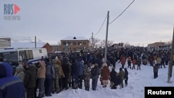 Crowd protests jailing of activist in Russian region of Bashkortostan