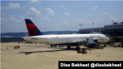 Máy bay của Delta Airlines tại phi trường Atlanta, bang Georgia.