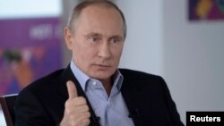 Владимир Путин. Сочи, Россия. 19 января 2014 г.